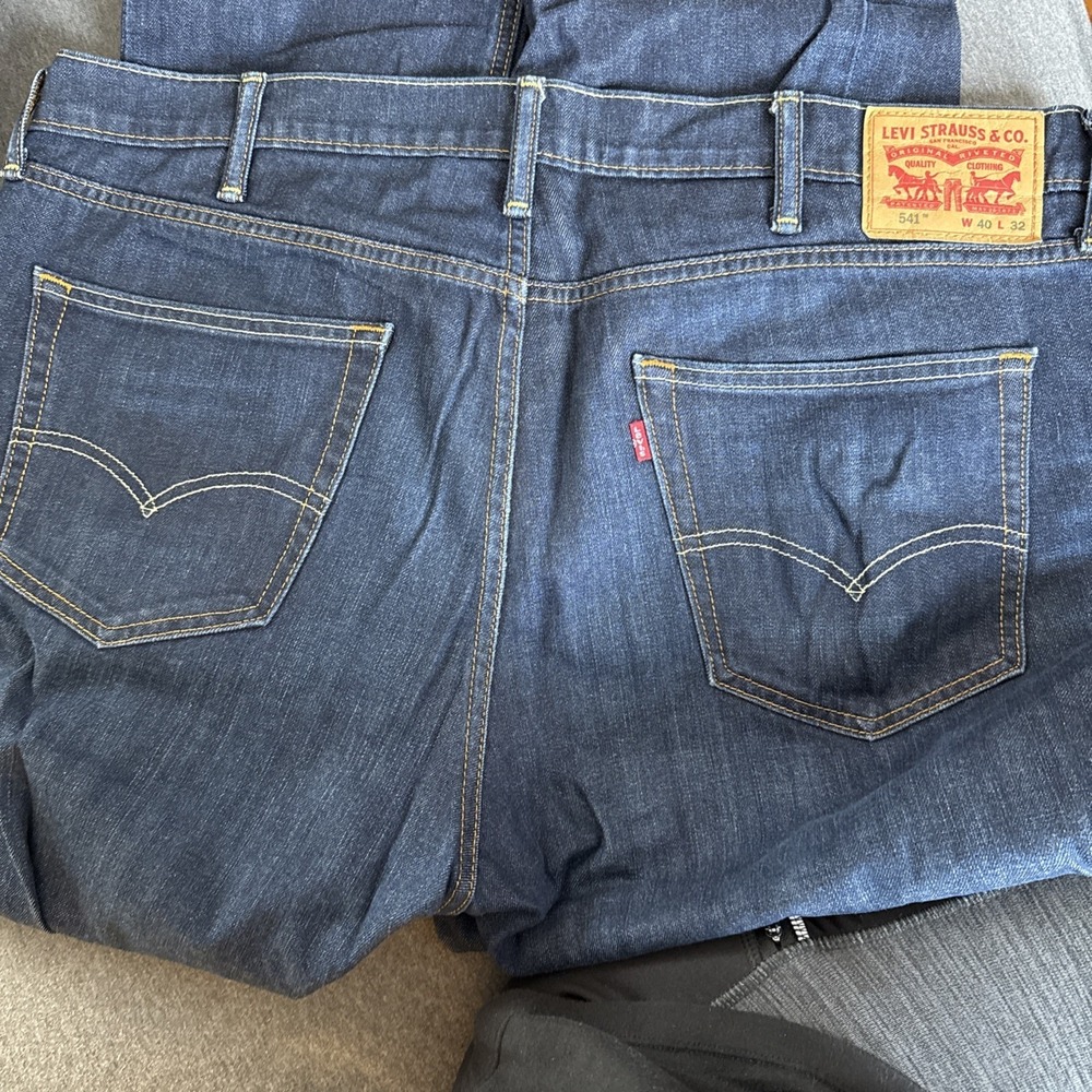 LEVI'S 541 ATHLETIC TAPER STRETCH MEN'S JEANS 40X32 - Picture 8 of 10
